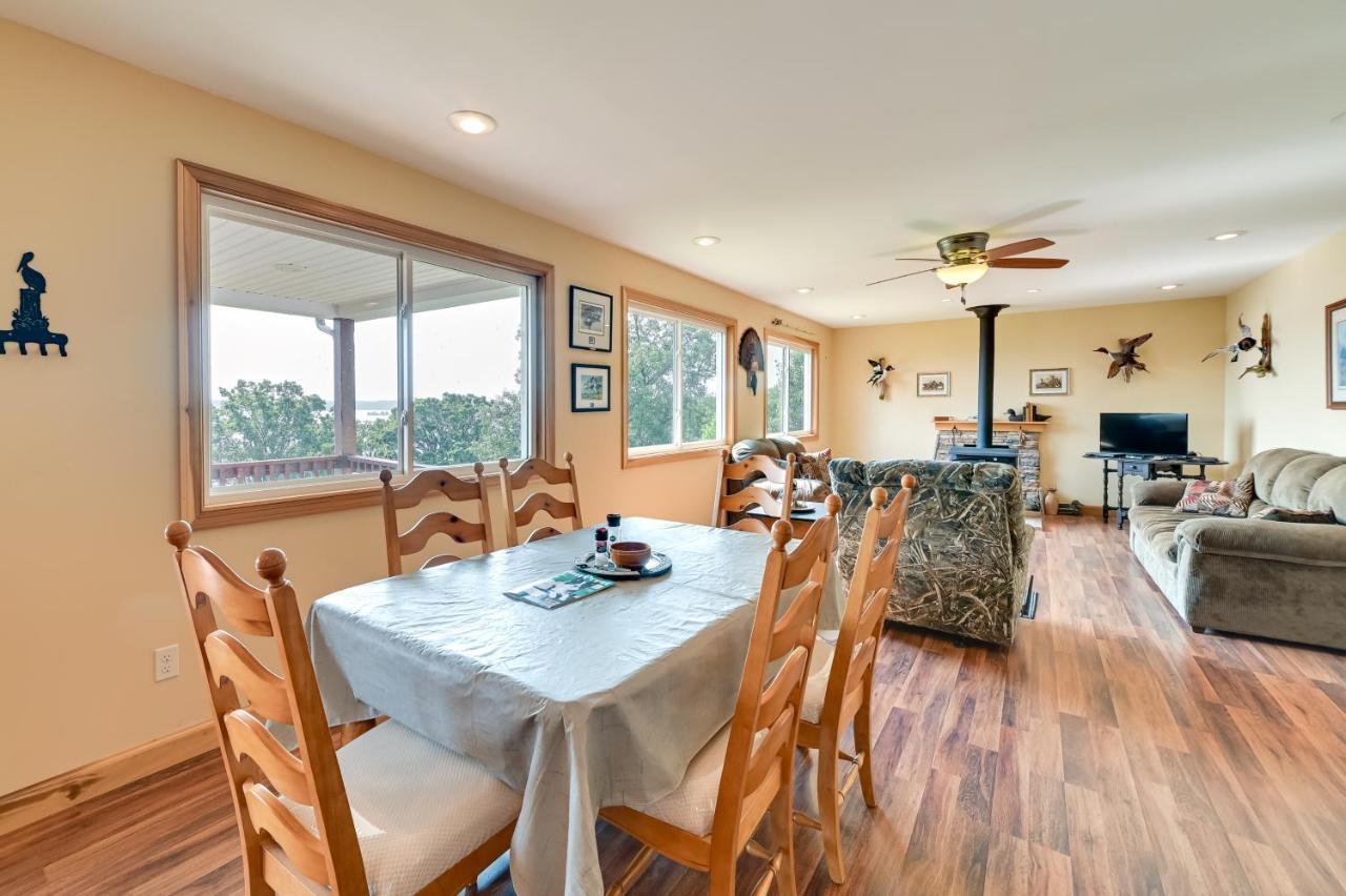 Kentucky Lake Getaway With Lookout Deck, Water View! New Concord 외부 사진