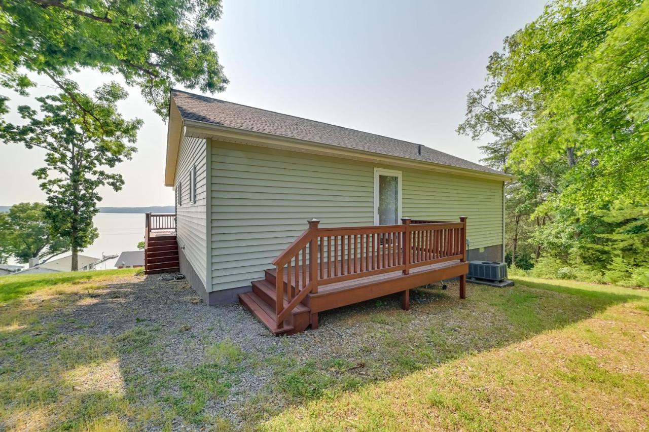 Kentucky Lake Getaway With Lookout Deck, Water View! New Concord 외부 사진